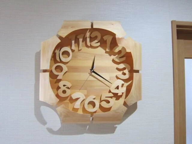 手作り　木の時計　角型変形